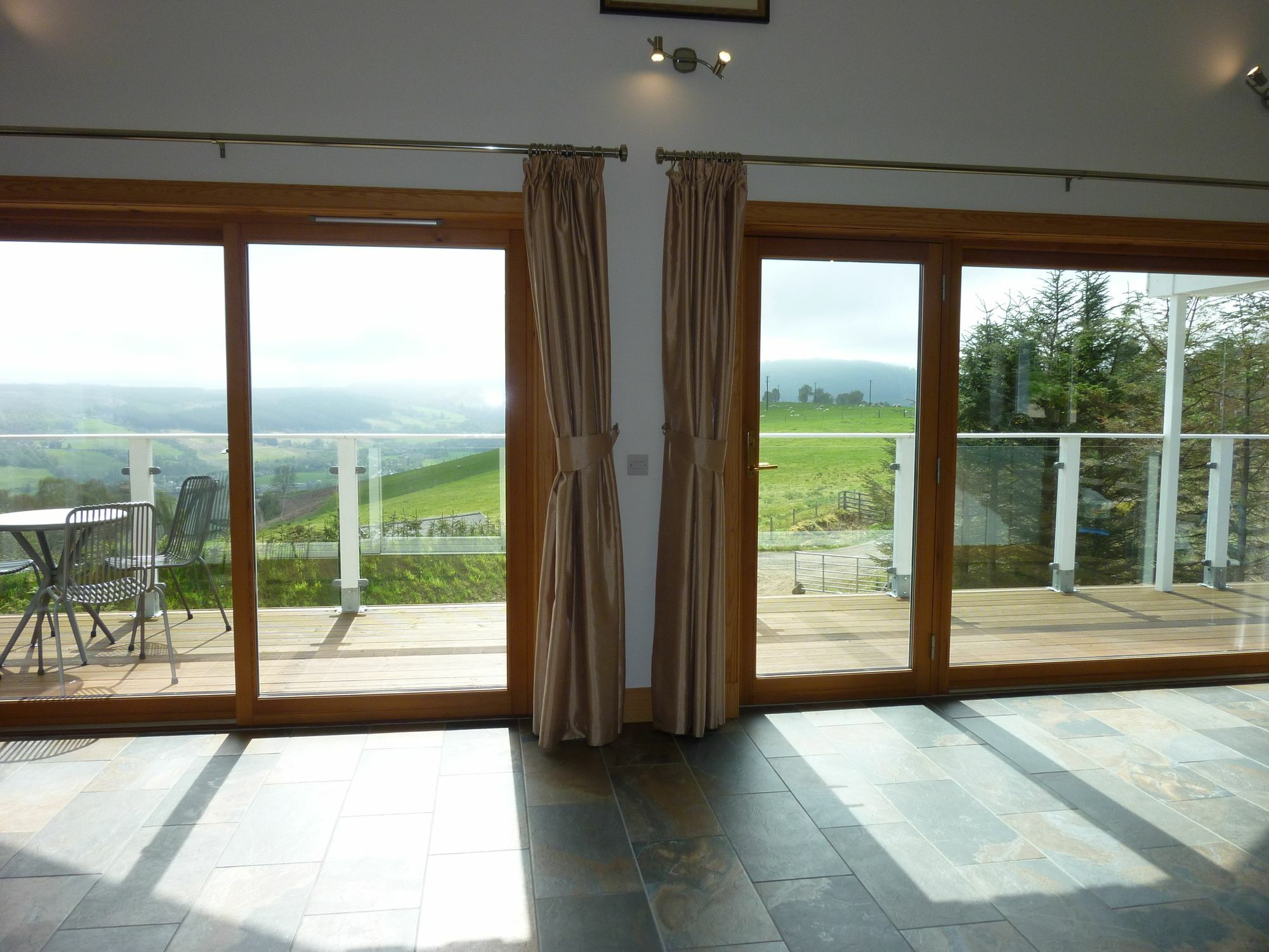 Torran View Bed & Breakfast Drumnadrochit Bagian luar foto